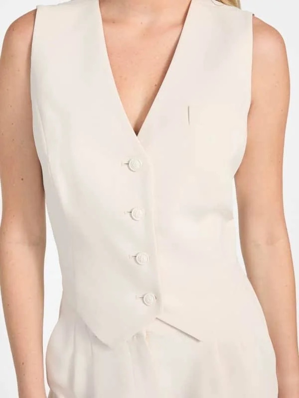 Guess Eco Theoline Perfect Vest  Sleeveless Button-Front in Cream